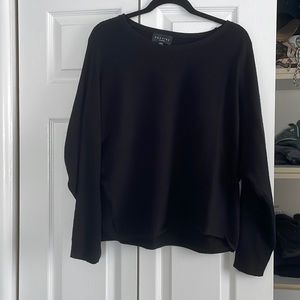 Black sweater size 1x like new